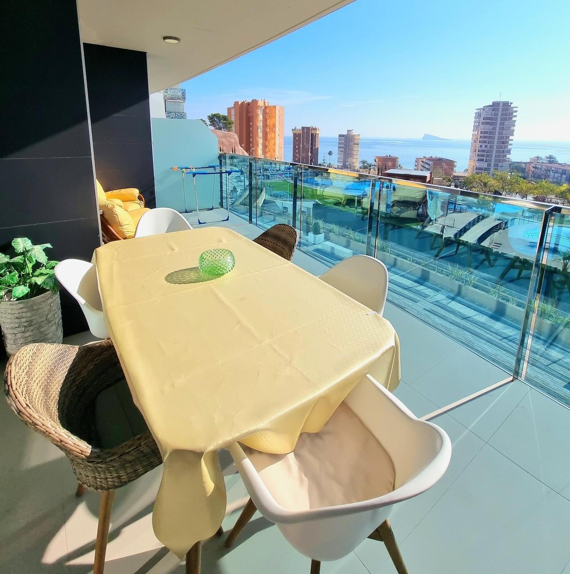 Sunset Drive Apartments 베니돔 외부 사진