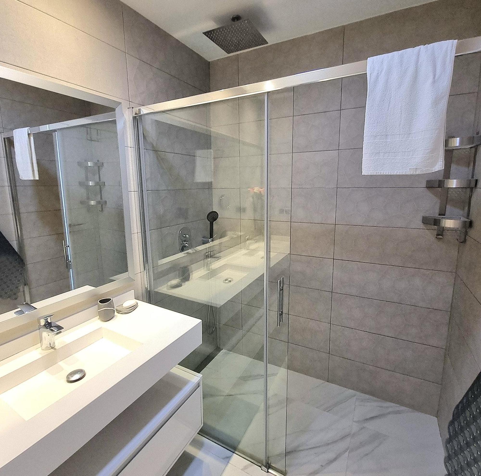 Sunset Drive Apartments 베니돔 외부 사진