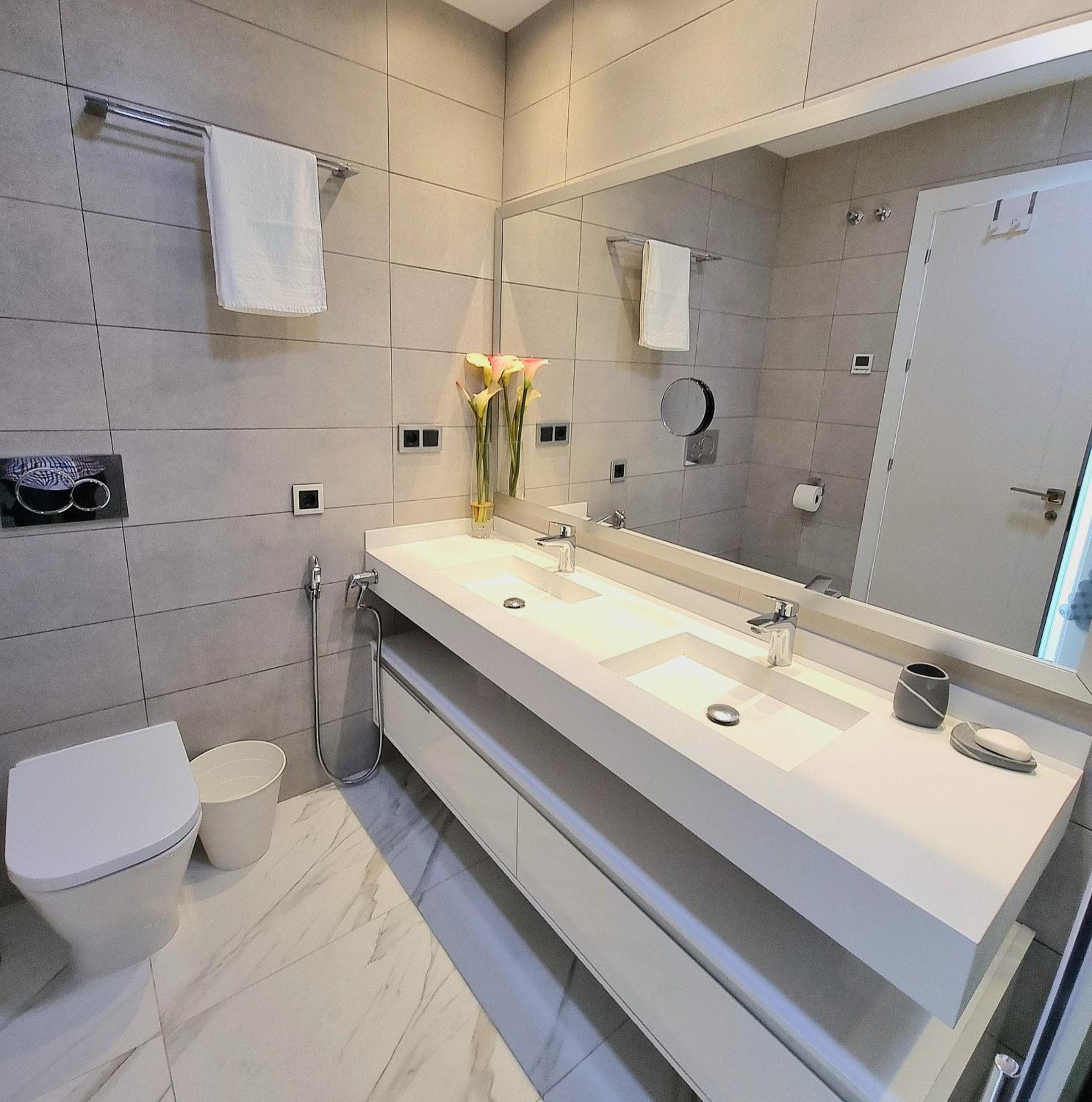 Sunset Drive Apartments 베니돔 외부 사진